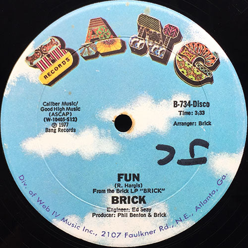 BRICK // DUSIC (5:38) / FUN (3:33)