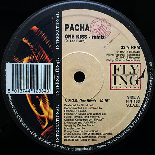 PACHA // ONE KISS (F.O.S. REMIX) (2VER)