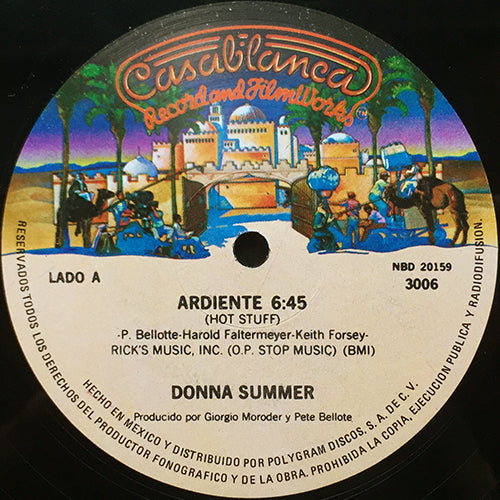 DONNA SUMMER // ARDIENTE (HOT STUFF) (6:45) / GENTE AL ATARDECER (SUNSET PEOPLE) (6:28)