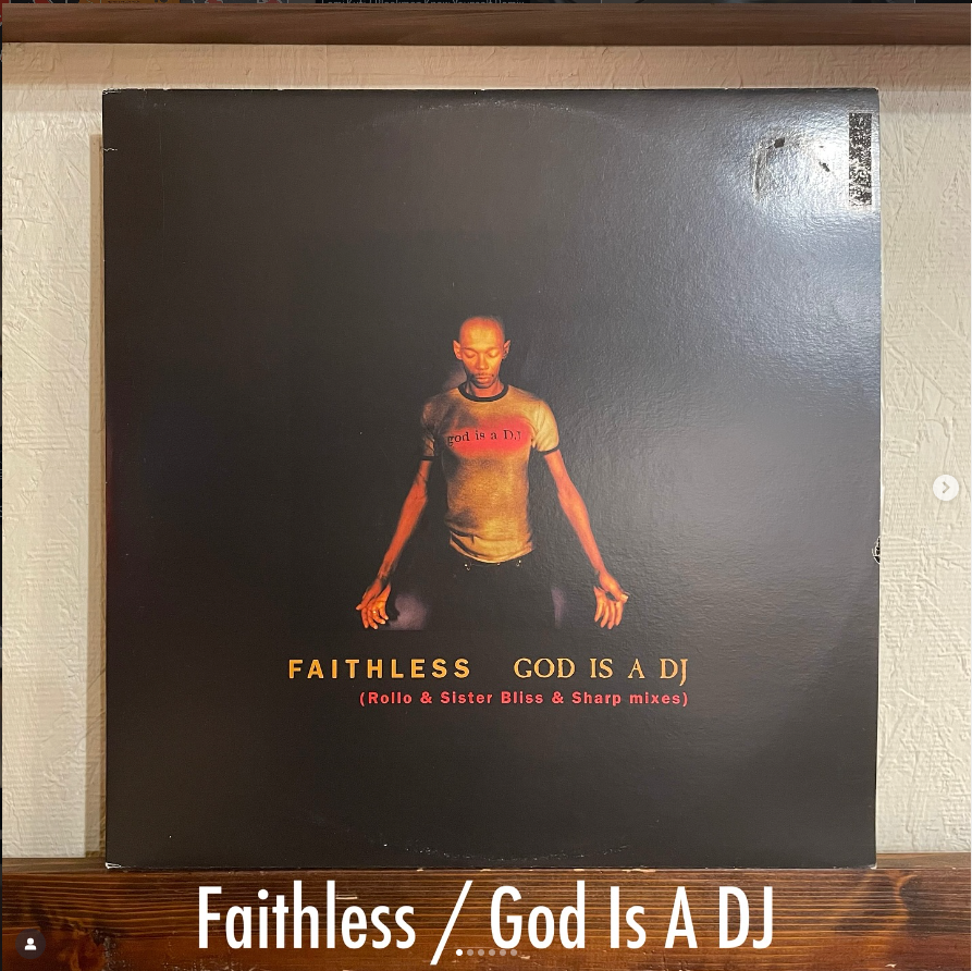 Faithless / God Is A DJ - フロアを神聖な儀式へと変える、Faithlessのアンセム的名曲。