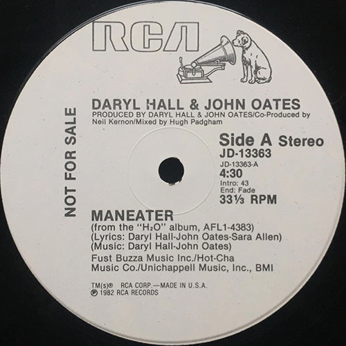 DARYL HALL & JOHN OATES // MANEATER (4:30) / FAMILY MAN (3:25)