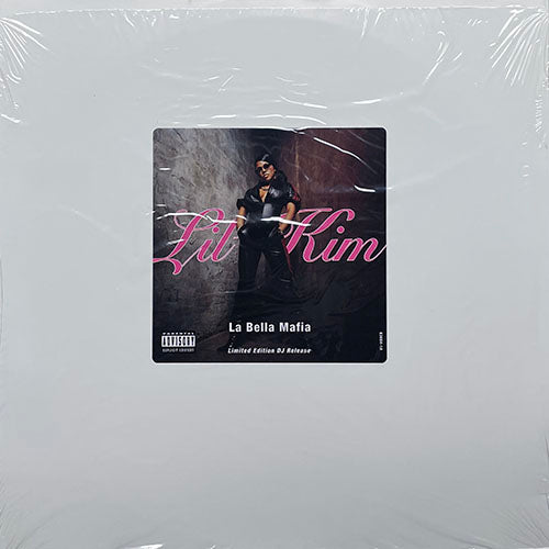 LIL' KIM // LA BELLA MAFIA (LP) inc. HOLD IT NOW / DOING IT WAY BIG / CAN'T F**K WITH QUEEN BEE / SHAKE YA BUM BUM / THIS IS WHO I AM / THE JUMP OFF / THIS IS A WARNING / CAN YOU HEAR ME NOW / THUG LUV / MAGIC STICK / GET IN TOUCH WITH US etc