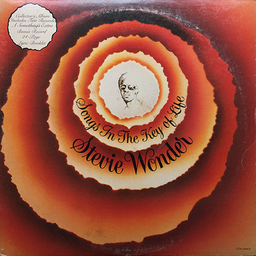STEVIE WONDER // SONGS IN THE KEY OF LIFE (LP) inc. LOVE'S IN NEED OF LOVE TODAY / VILLAGE GHETTO LAND / SIR DUKE / I WISH / KNOCKS ME OFF MY FEET / PASTIME PARADISE /  ISN'T SHE LOVELY / BLACK MAN / AS / ANOTHER STAR etc.