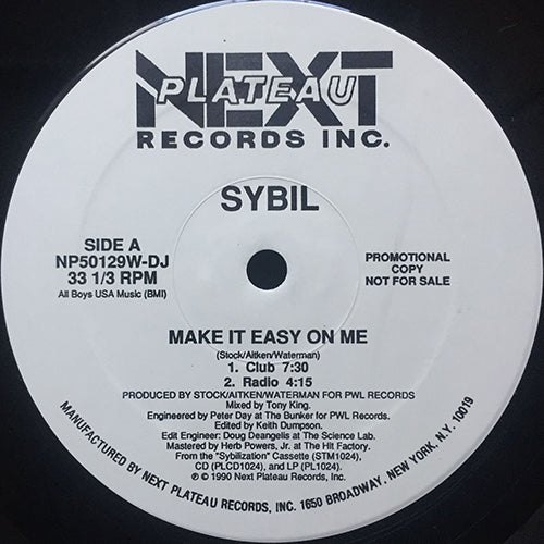 SYBIL // MAKE IT EASY ON ME (2VER) / LIVING FOR THE MOMENT (2VER)